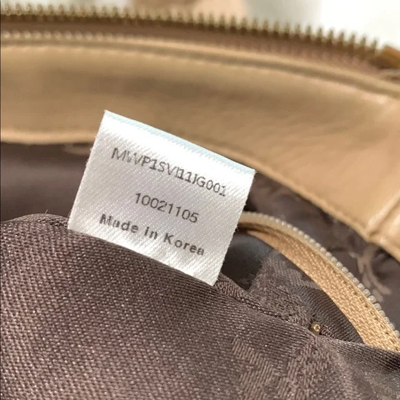 MCM Visetos Beige Monogram Tote/Crossbody Leather Bag Goldtone hardware Zip Top - Picture 6 of 16